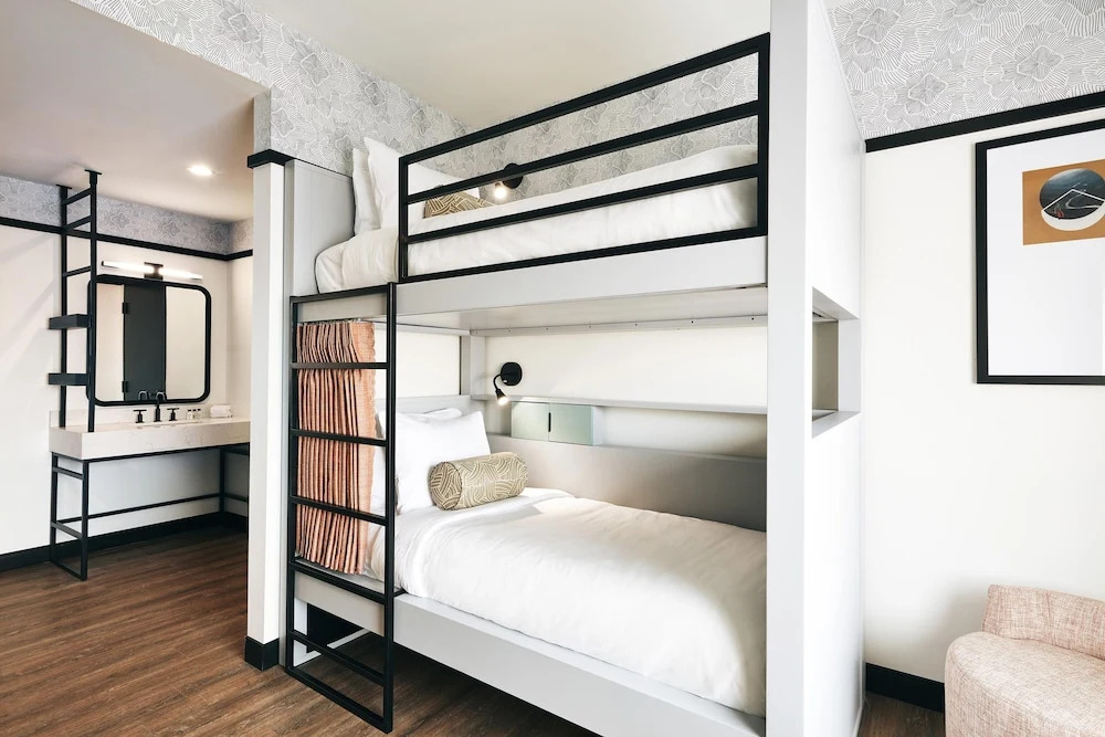 Kinley Chattanooga Southside, a Tribute Portfolio Hotel