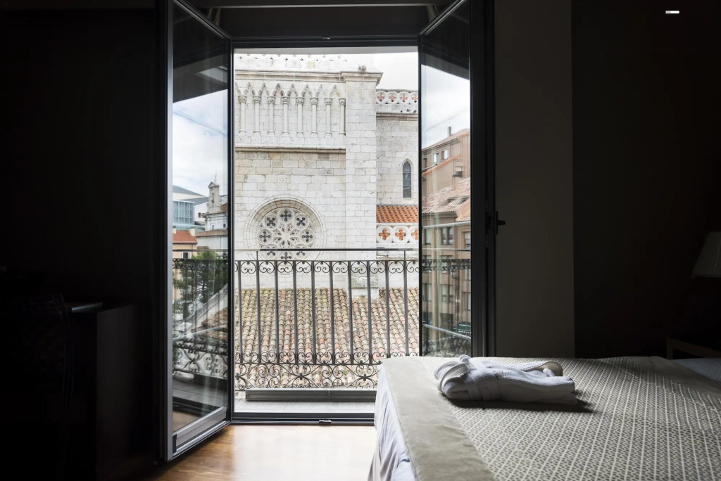 Nexus Valladolid Suites & Hotel