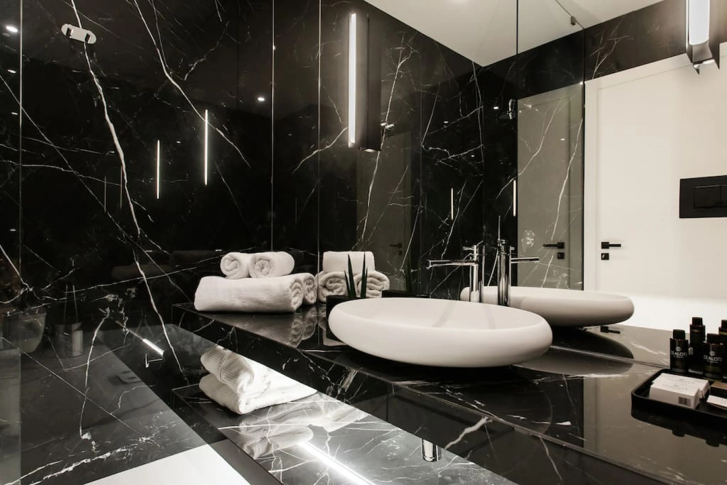Executive  Luxury Suite Athens Riviera by The Olon