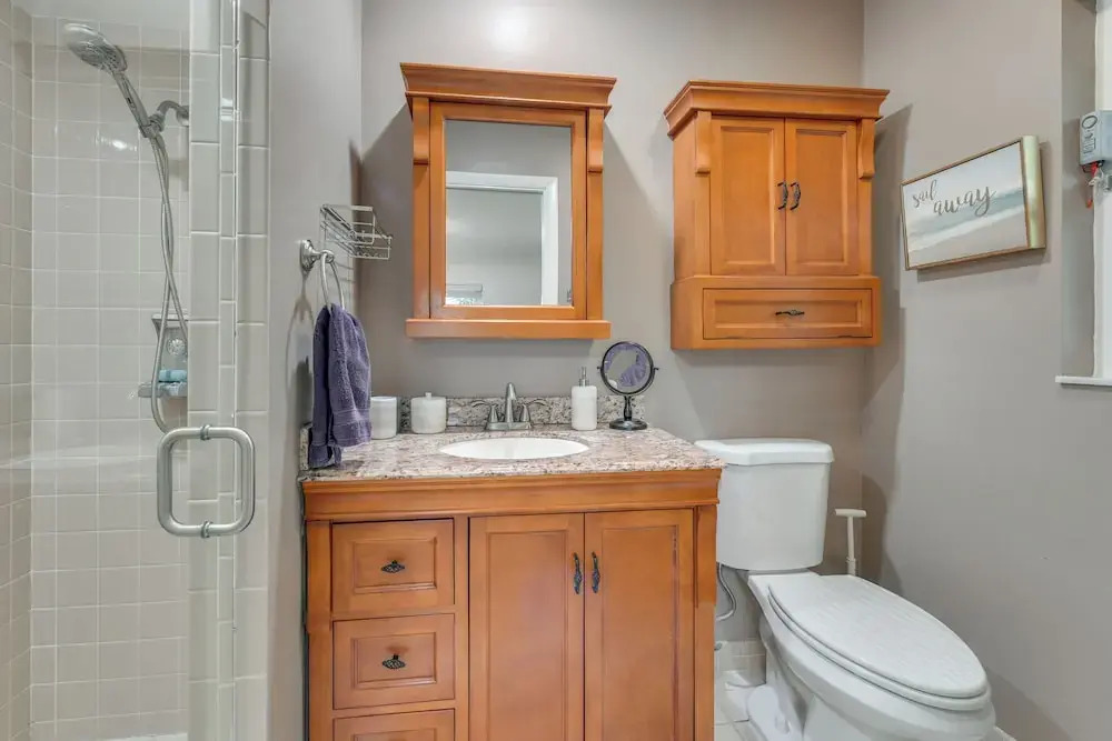 Private Hot Tub, Pool & Yard: Modern Bradenton Gem