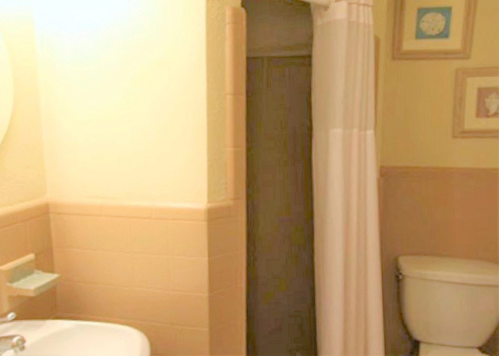 Coconut Grove Beach Resort Suites 3 & 4