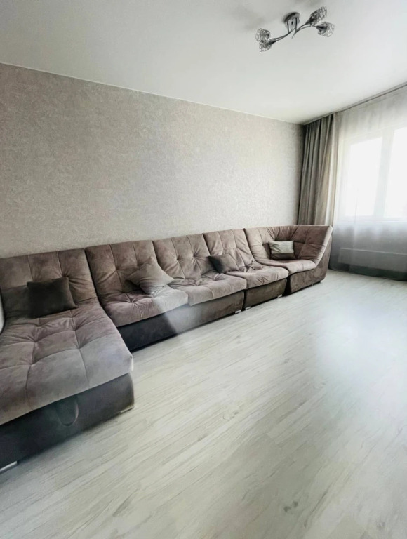 Pritomskij 15 Dvuhkomnatnye apartamenty rjadom s Ledovym dvortsom