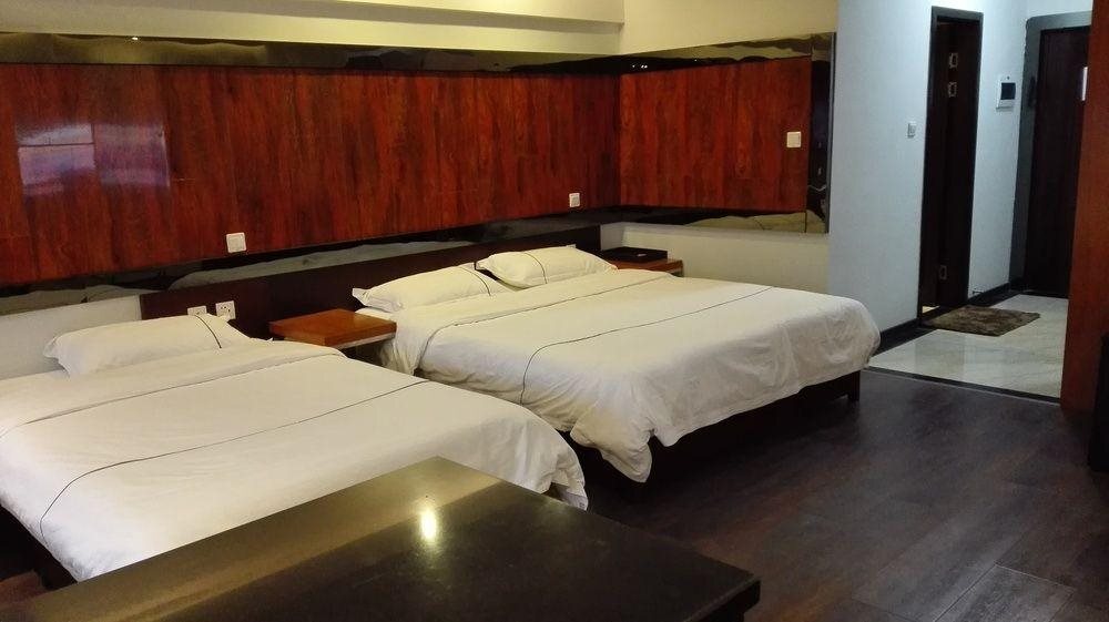 Cotton hotel