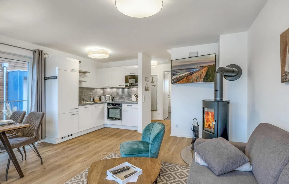 Amazing Home In Tossens With Sauna