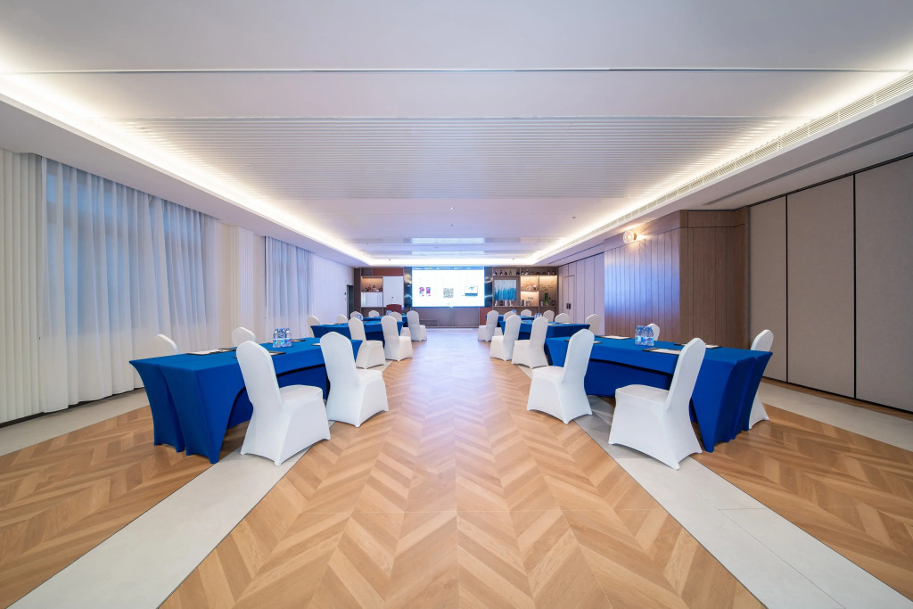 Holiday Inn Express Shanghai Pujiang Lianhang Road by IHG