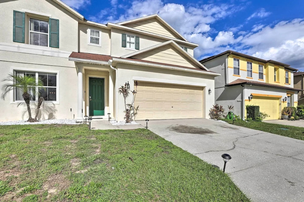 Spacious Davenport Home w/ Private Pool & Spa