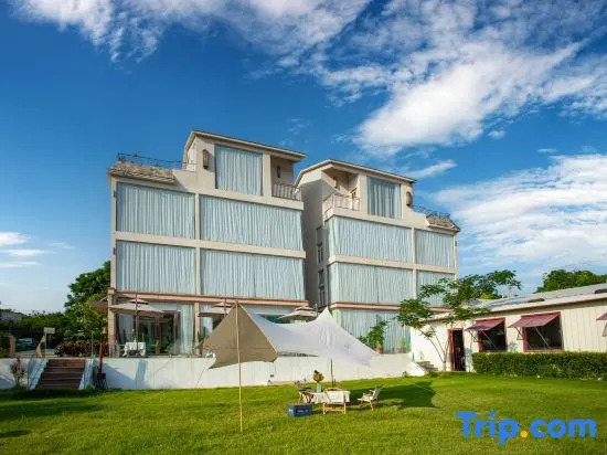 Weizhou Island Youyu Holiday Homestay (Wucaitan Branch)