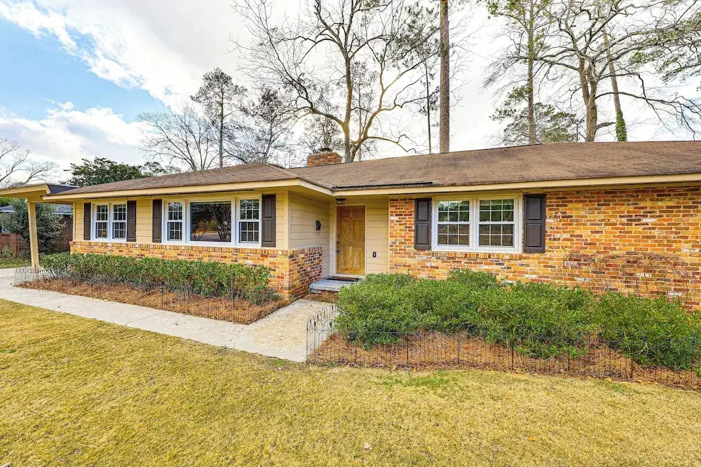Walk to Powderhouse Polo Fields: Aiken Getaway