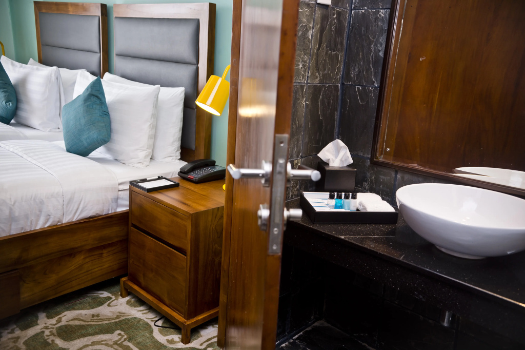 Ocean Edge Suites & Hotel Colombo
