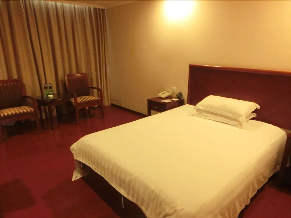 Greentree Inn Shantou Haibin Road Chousha Building