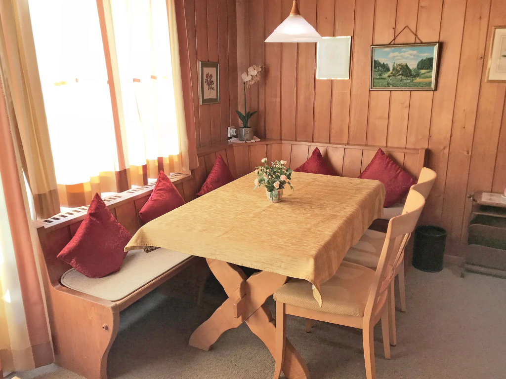 Apartment Chalet Spassvogel by Interhome