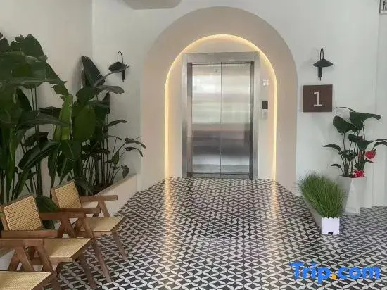 Wojuju Suites (Nanmenwan Branch)