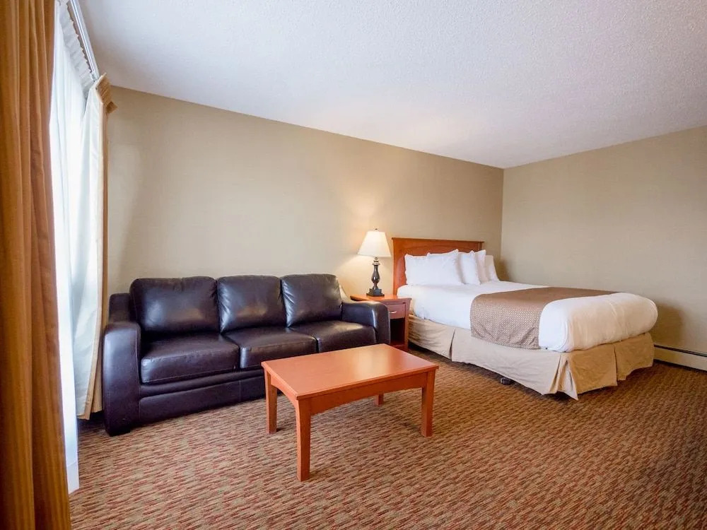 West Edmonton Motor Inn