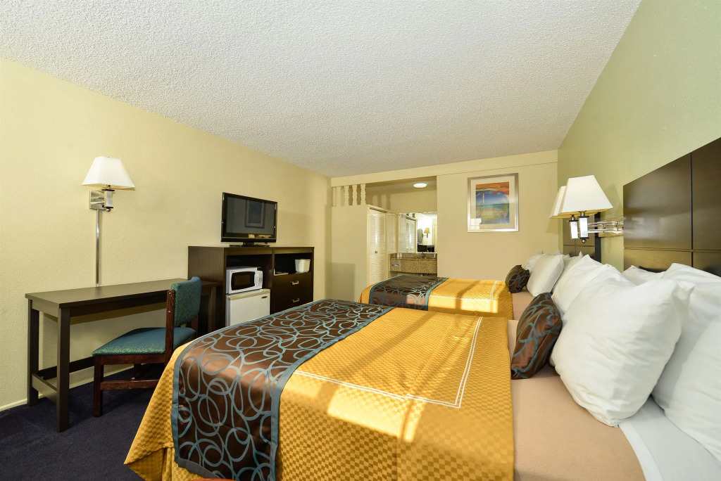 University Inn and Suites Eugene