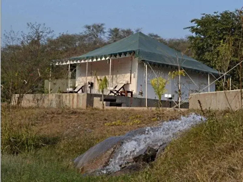 Vanaashrya