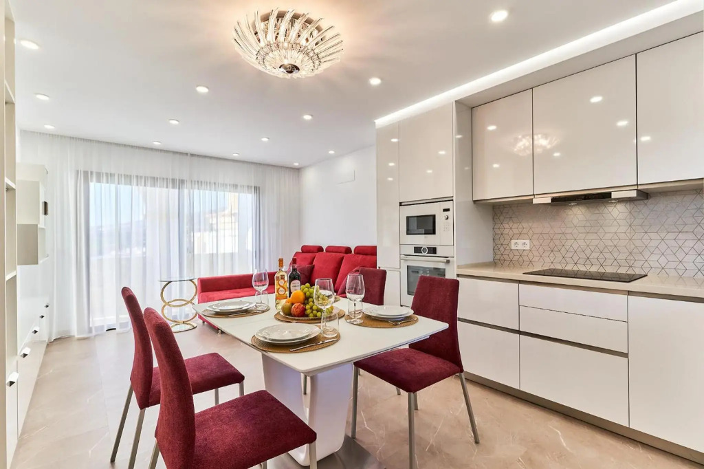 Windsor Apartment