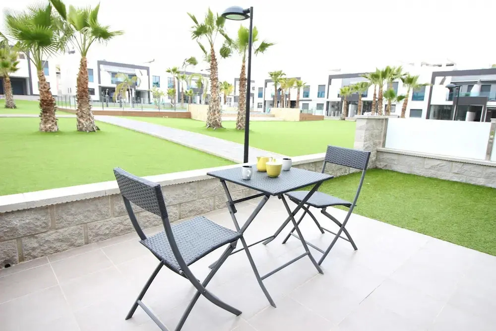 Garden View Apartment in La Zenia