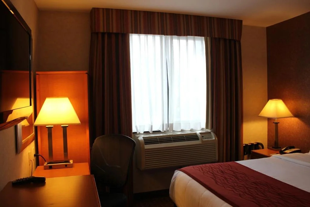 Bellerose Inn