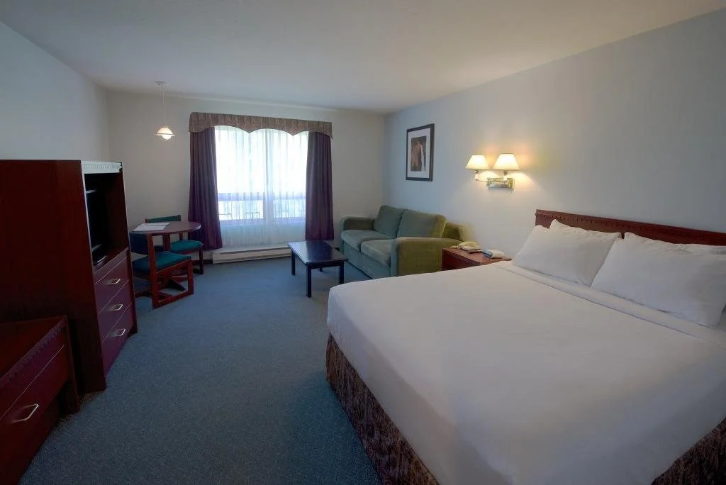 Glacier Mountain Lodge