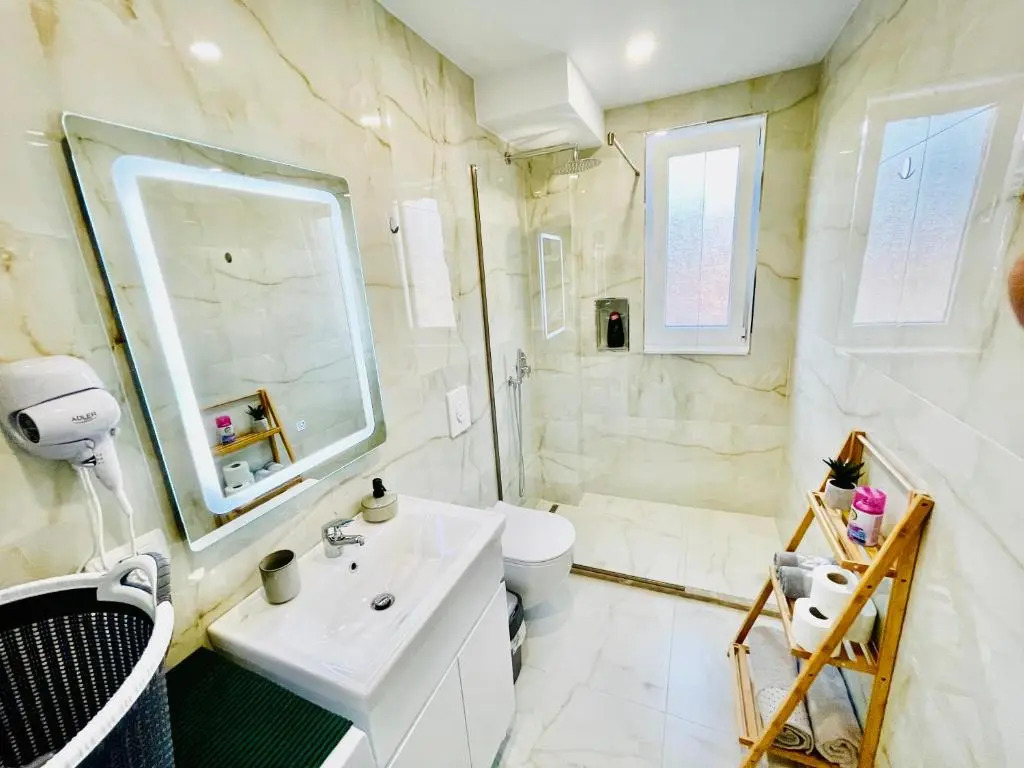 Central Apartment 2, Tirana