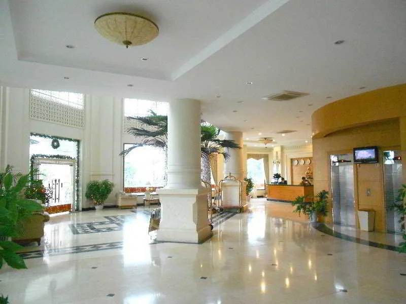 Pearl River Hotel