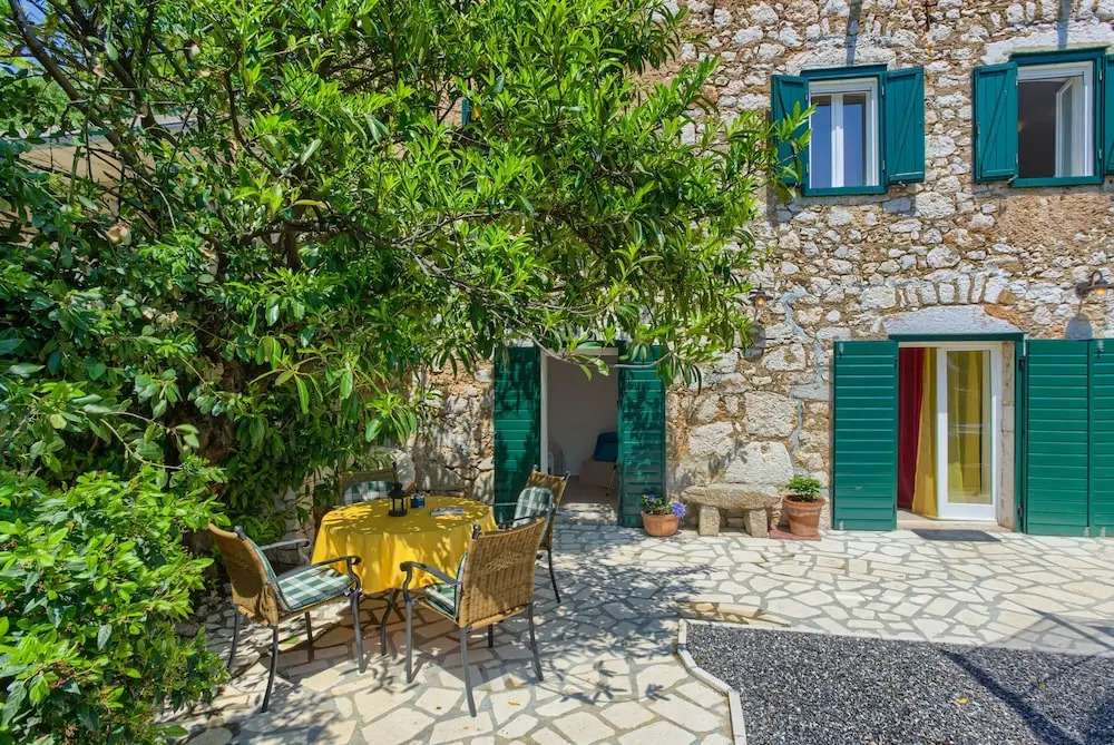 House Villa Kiry