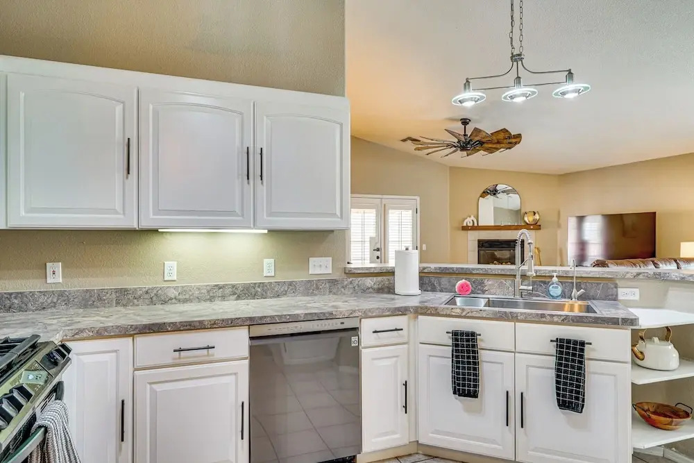 Heated Pool & Spa: Catalina Mtn-view Home!