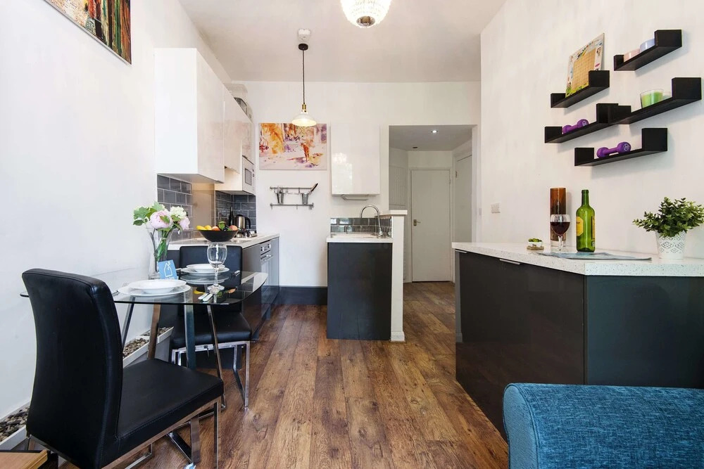 The Homely Westbourne Gardens Apartment - JCN