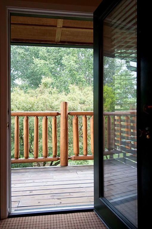 Tremont Lodge & Resort