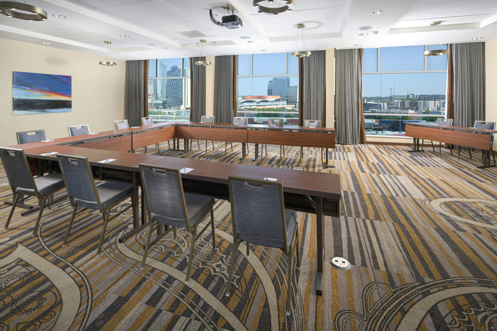 Fairfield Inn and Suites by Marriott Nashville Downtown/The Gulch