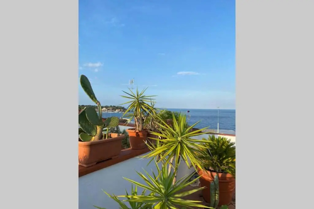 Big house with big Terrazza Great sea view Acitrezza La Rosa del Mar Jonio