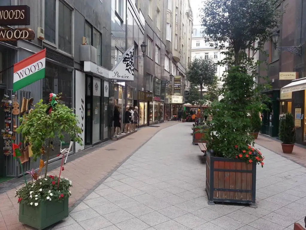 Heart of Budapest Apartman on the Váci street