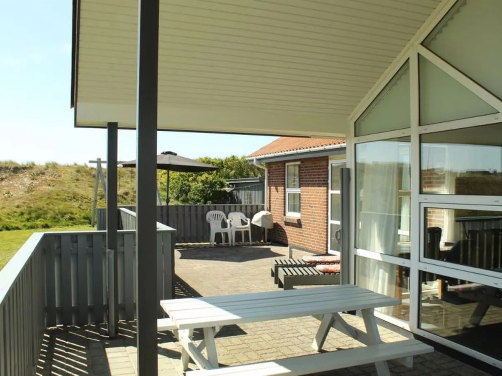 "Theis" - 930m from the sea in Western Jutland