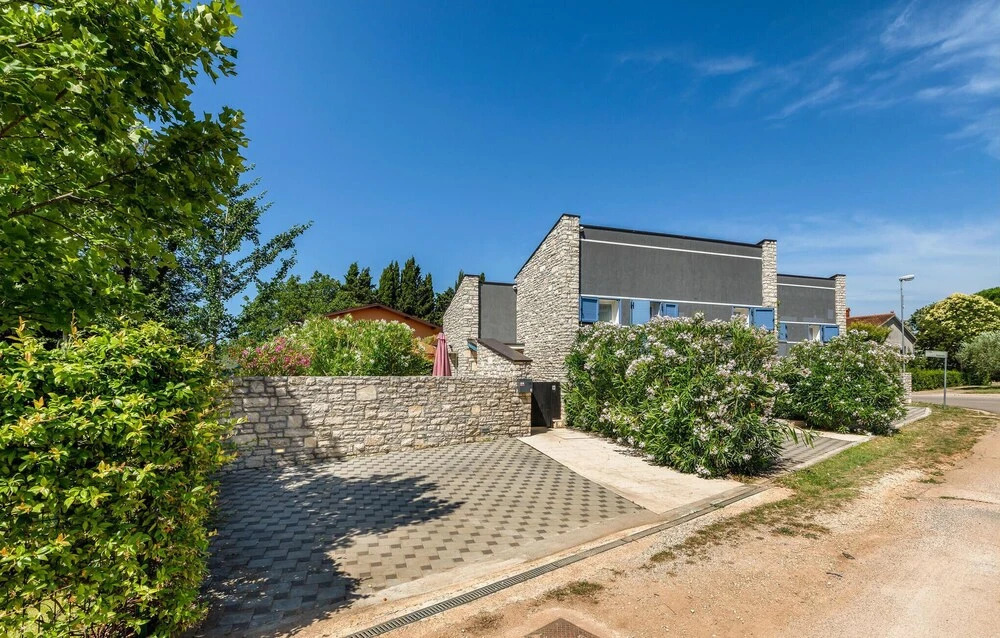 Pet Friendly Home In Fazana