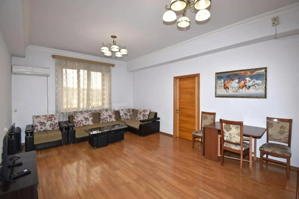 Argishti Street, 2 bedrooms Comfortable apartment GL152