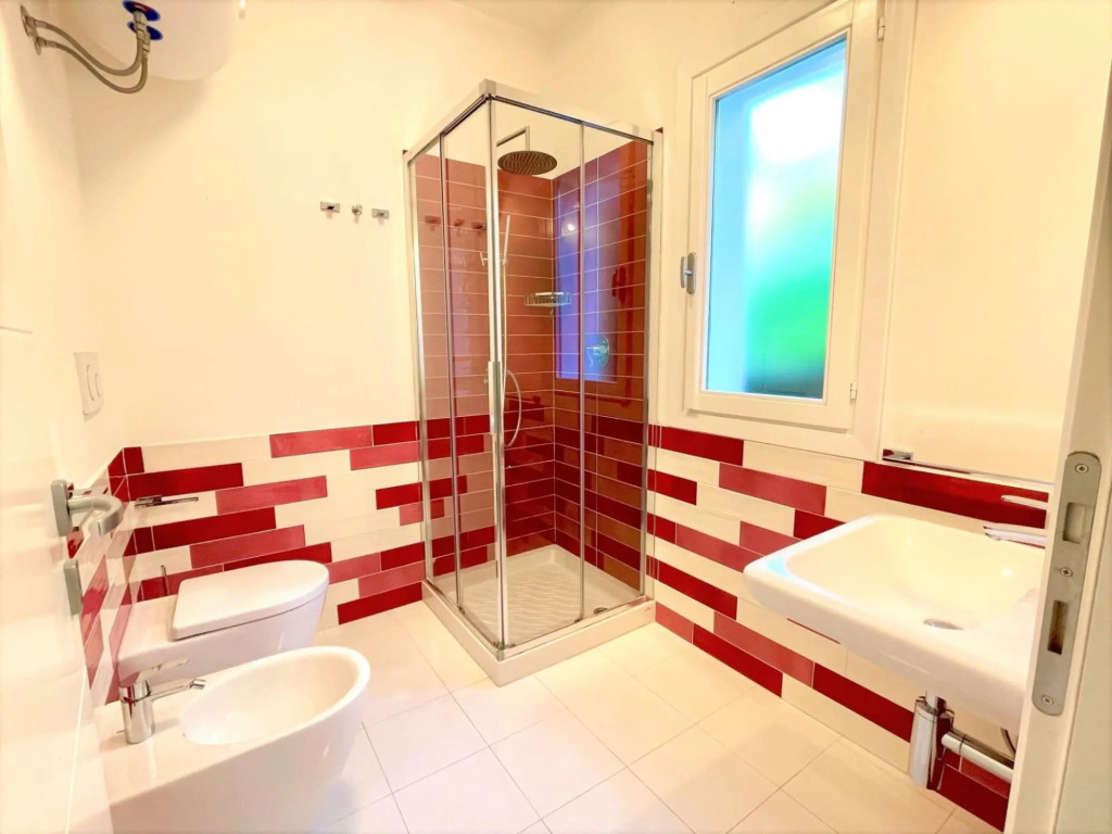 Terraced houses in a quiet seafront area with panoramic views.-Colibrì 3