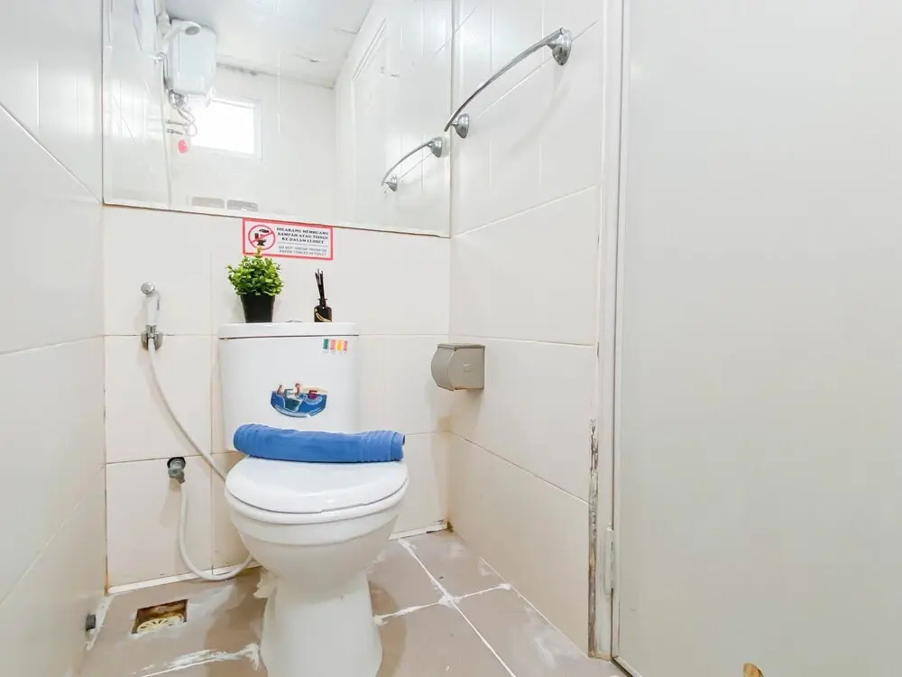 Simply 2Br Apartment Near Binus University At Menara Kebon Jeruk