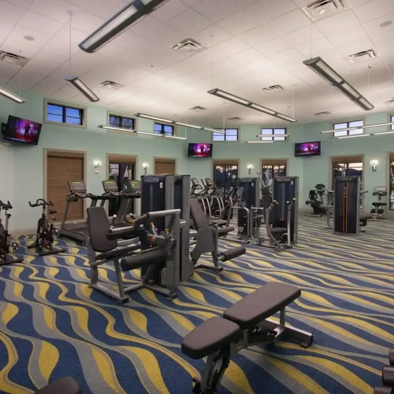 Modern 2BR Condo w Mickey Room - Family Perfection