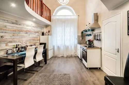 BpR RÖCK Premier Apartment