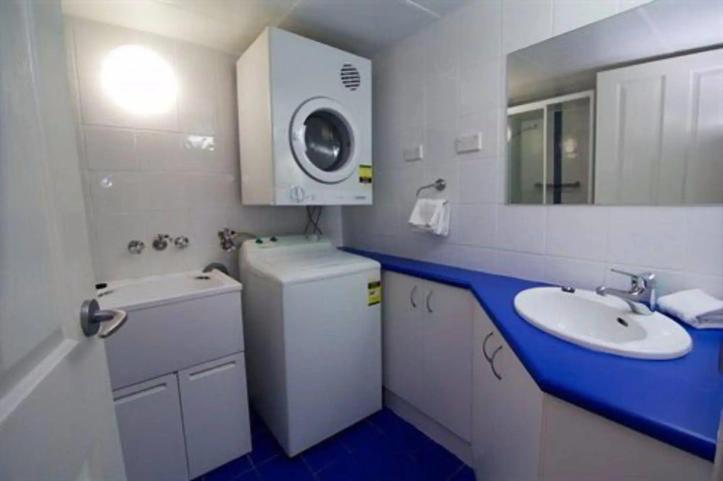 Trickett Gardens Holiday Inn