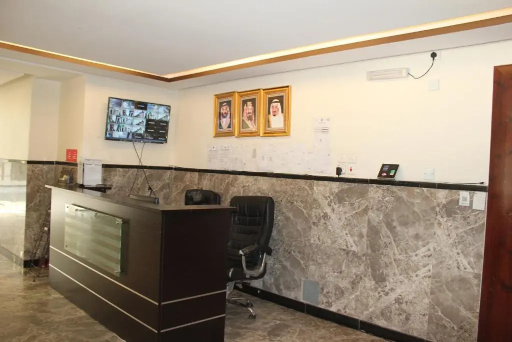 AL Tamayoz Al Raqi - Al Salamah branch
