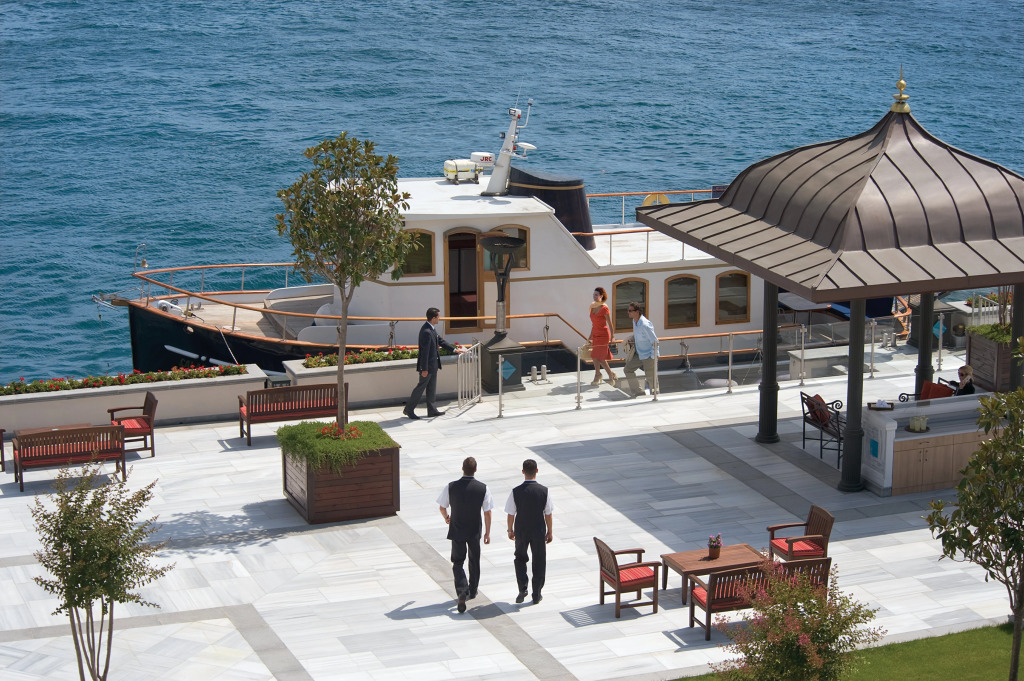 Four Seasons Hotel Istanbul at the Bosphorus