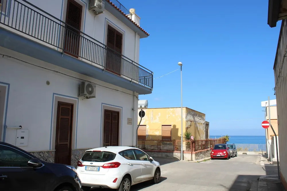Apartment Near the Beach in Balestrate