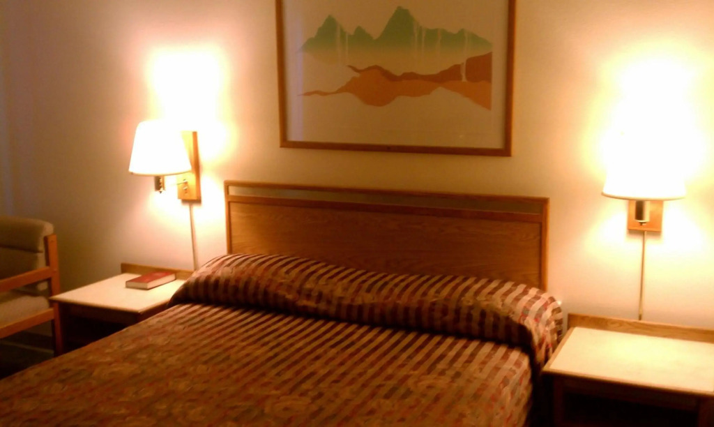 Colorado River Value Inn