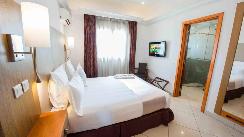 Nomad Suites Residence