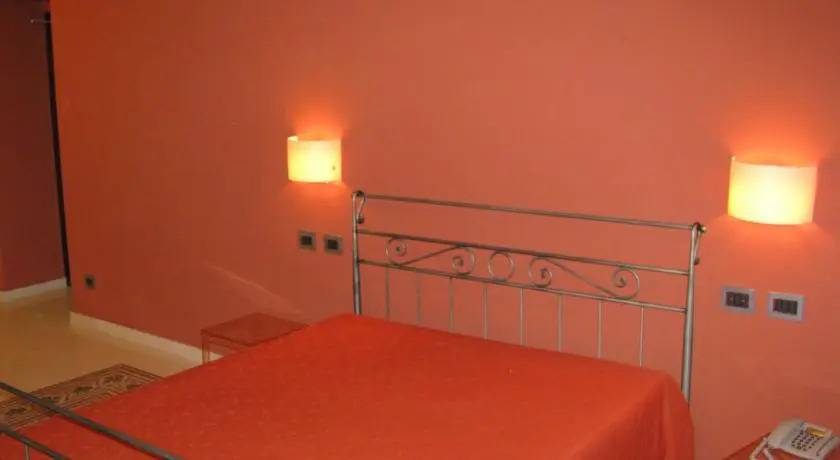 Hyblon Hotel