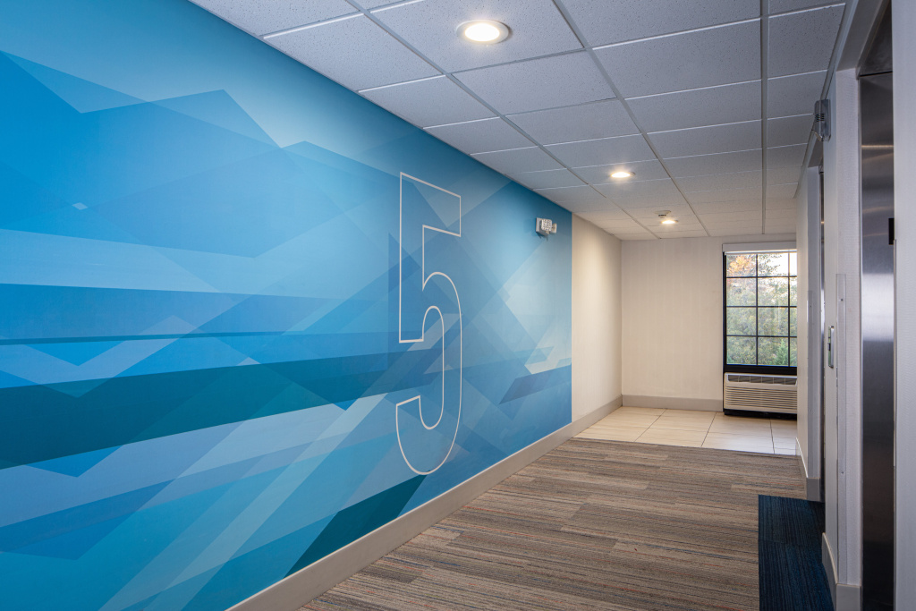 Holiday Inn Express & Suites Newport News by IHG