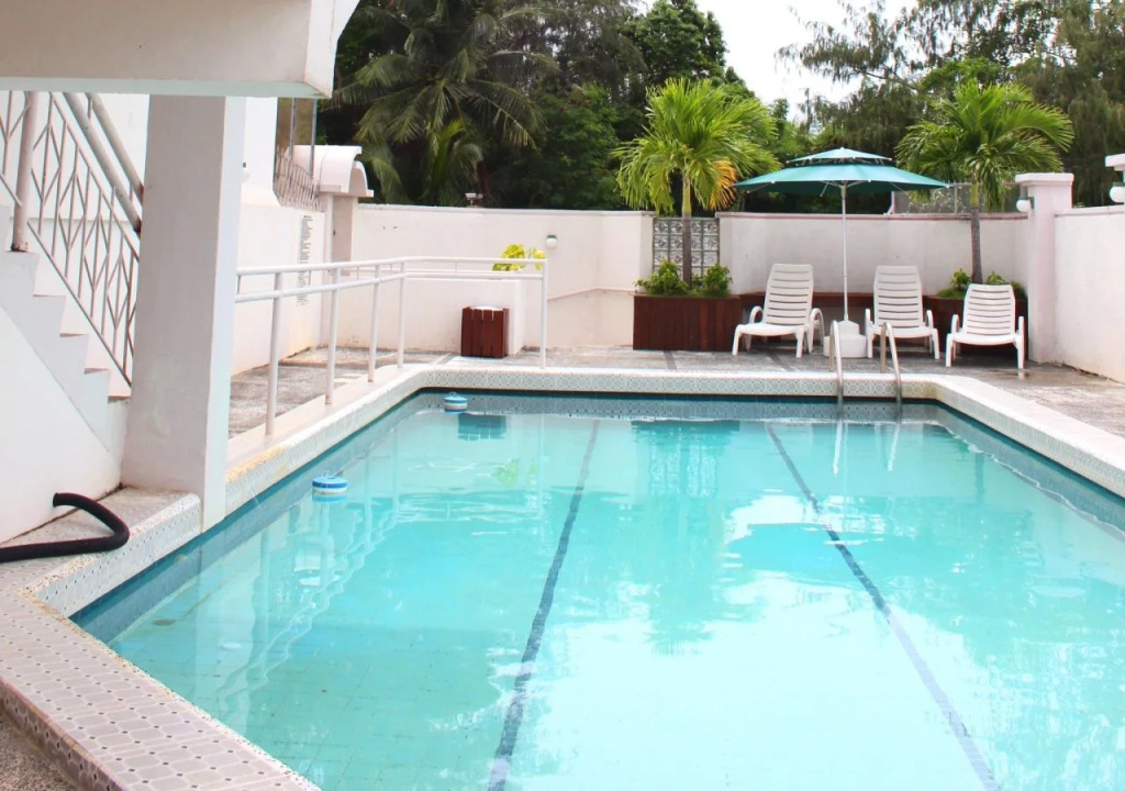 Holiday Saipan Hotel