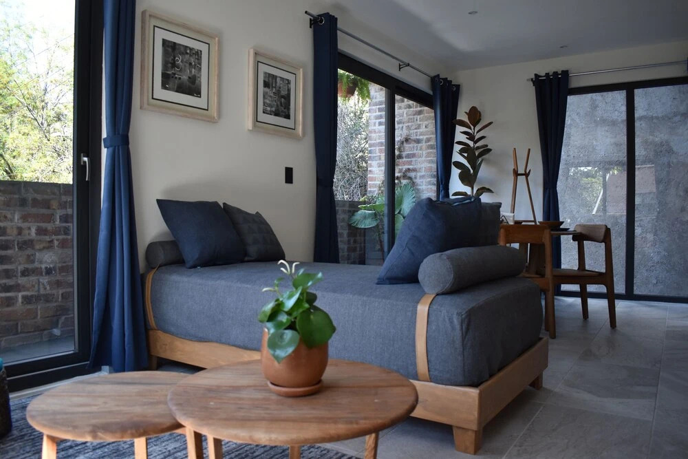 Tanat Art Apartments