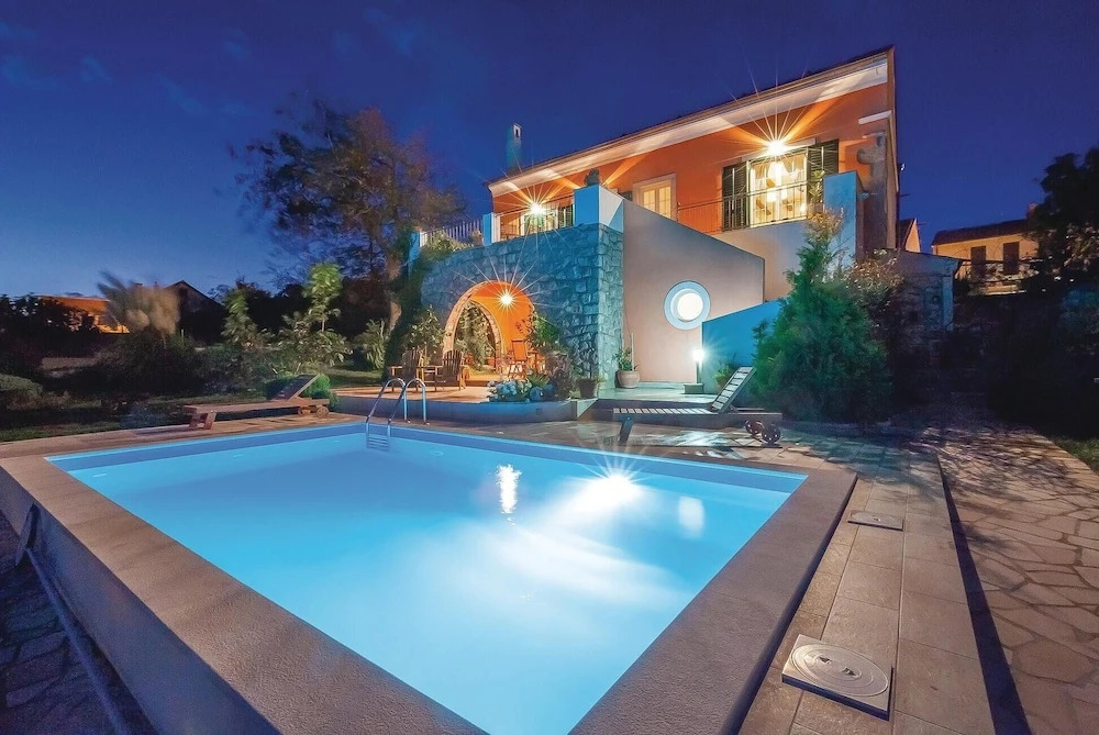 Amazing Home in Krasica With Wifi and 2 Bedrooms